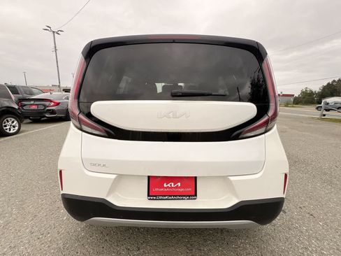 Certified 2024 Kia Soul LX w/ Option Group 015 FWD image 27