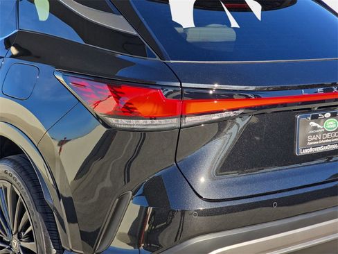 Used 2024 Lexus RX 350 Premium image 38