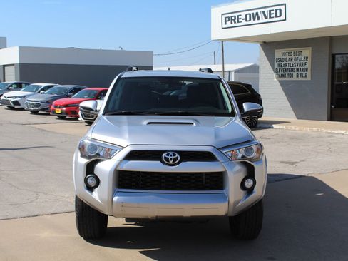 Used 2015 Toyota 4Runner Trail Premium image 12