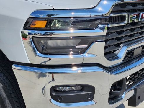 Certified 2026 RAM 2500 Big Horn AWD/4WD image 8