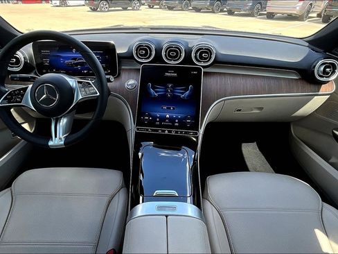 Used 2022 Mercedes-Benz C 300 Sedan image 20