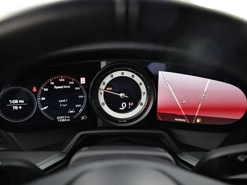 Used 2020 Porsche 911 GT3 RS image 33