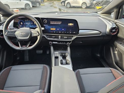 New 2026 Chevrolet Equinox EV RS image 19