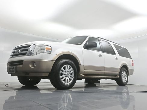 Used 2014 Ford Expedition EL XLT w/ Equipment Group 202A image 42