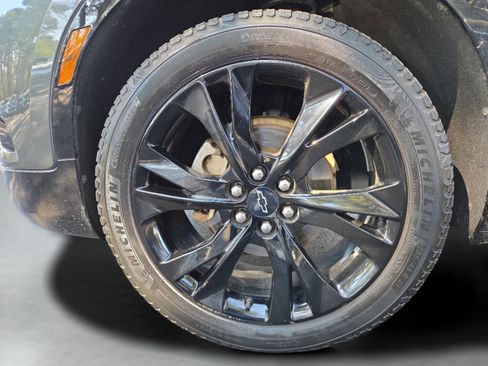 Used 2019 Chevrolet Blazer RS w/ Sun and Wheels Package image 9