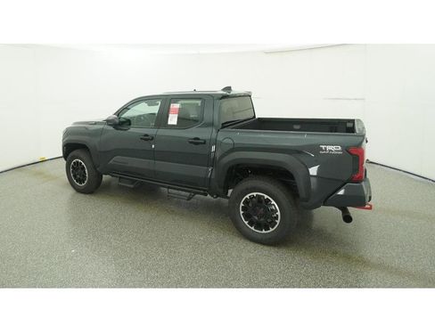 New 2026 Toyota Tacoma TRD Off-Road AWD/4WD image 4