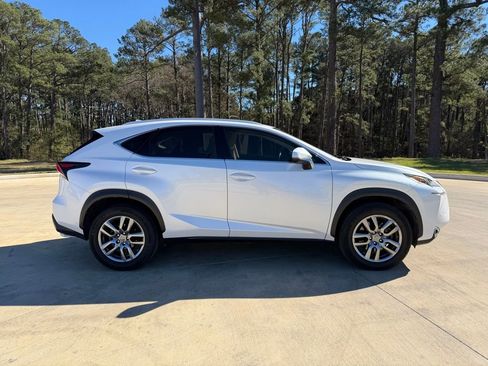 Used 2015 Lexus NX 200t FWD image 6