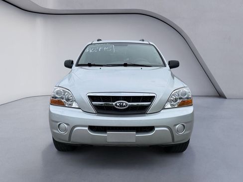 Used 2009 Kia Sorento LX RWD image 8