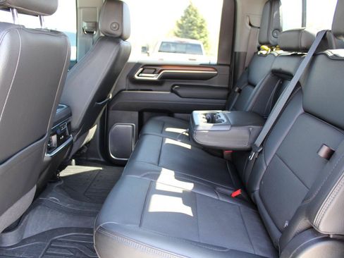 Used 2024 GMC Sierra 3500 Denali w/ Denali Reserve Package AWD/4WD image 83