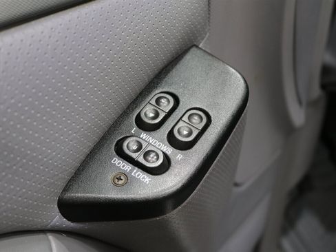 Used 1995 Ford F250 XLT image 82