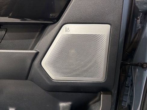 Used 2023 Ford F150 Lightning Platinum image 32