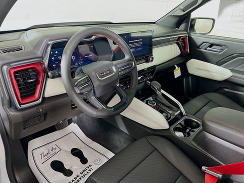 New 2026 GMC Canyon AT4X image 9