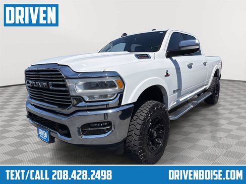 Used 2020 RAM 2500 Laramie AWD/4WD image 1