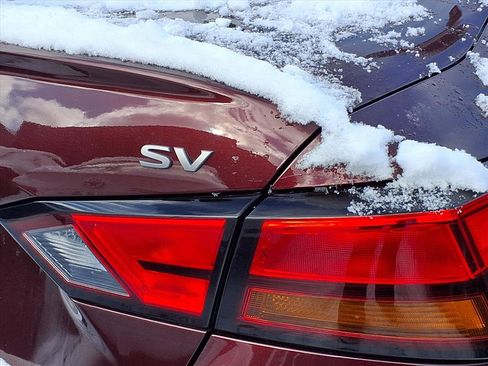 Used 2024 Nissan Altima 2.5 SV image 47