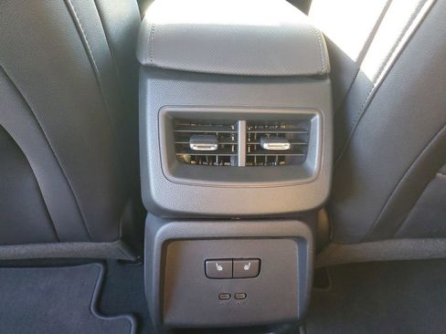 Used 2026 Chevrolet Equinox EV LT image 12