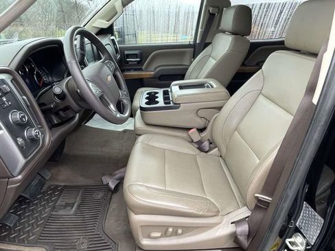 Used 2018 Chevrolet Silverado 3500 LTZ w/ Duramax Plus Package image 13