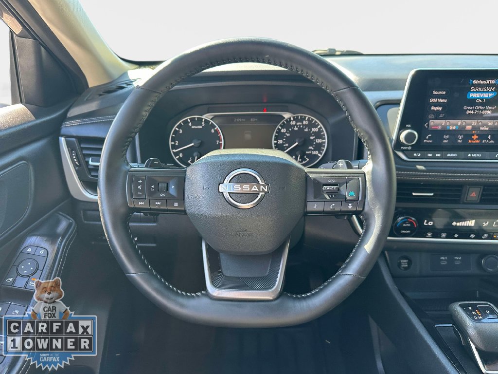 Used 2026 Nissan Rogue SV AWD/4WD image 16