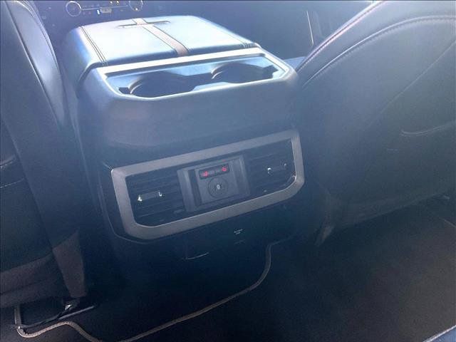 Used 2024 Ford F350 Platinum w/ FX4 Off-Road Package AWD/4WD image 25
