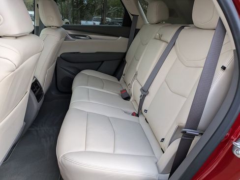 New 2026 Cadillac XT5 Premium Luxury image 17