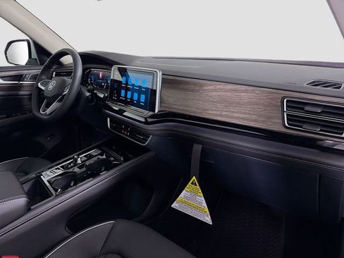 New 2026 Volkswagen Atlas SEL Premium R-Line AWD/4WD image 32