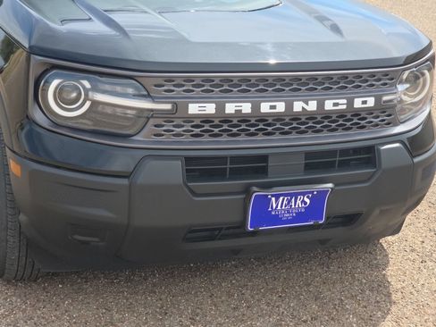 Used 2025 Ford Bronco Sport Big Bend AWD/4WD image 9
