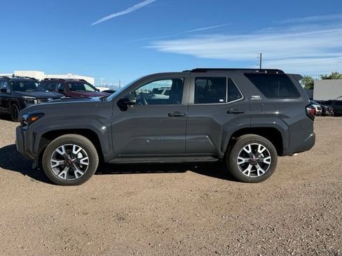 Used 2025 Toyota 4Runner TRD Sport Premium w/ Tow Technology Package AWD/4WD image 2