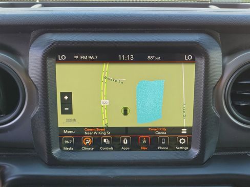 Used 2022 Jeep Wrangler Unlimited Sport w/ Sun And Sound Package AWD/4WD image 32