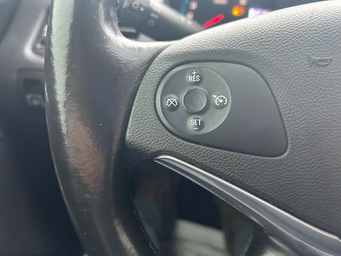 Used 2014 Chevrolet Impala LT FWD image 18