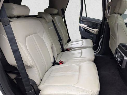 Used 2020 Ford Expedition Platinum image 21