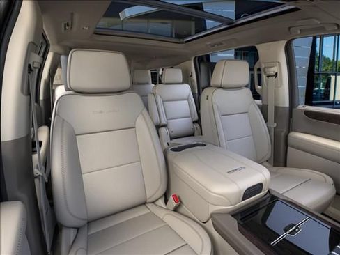 New 2026 GMC Yukon XL Denali AWD/4WD image 16