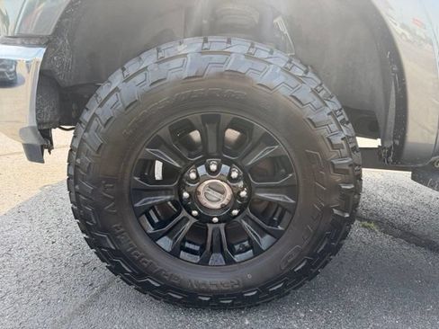 Used 2020 Ford F250 Lariat w/ Tremor Off-Road Package AWD/4WD image 18