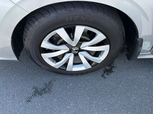 Used 2024 Honda Civic LX image 34