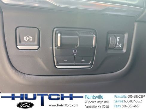 Used 2024 Cadillac Escalade Sport Platinum w/ LPO, ONYX Package AWD/4WD image 47