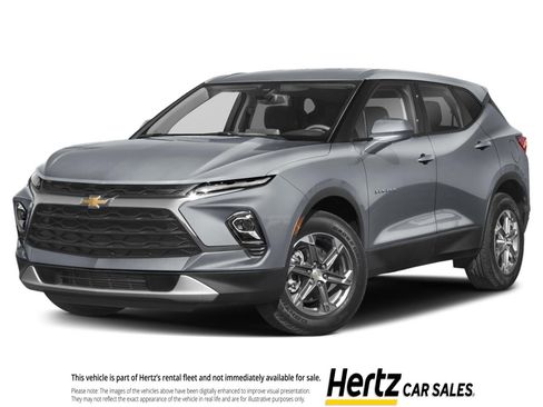 Used 2025 Chevrolet Blazer LT image 1