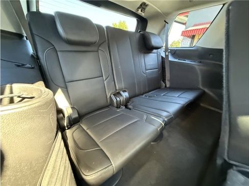 Used 2015 Chevrolet Tahoe LT image 32