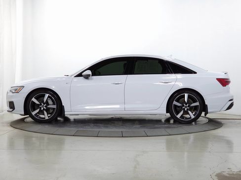 Used 2021 Audi A6 Premium Plus w/ Premium Plus Package image 2