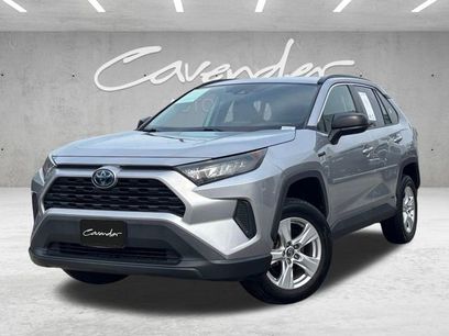 Used 2020 Toyota RAV4 LE w/ All Weather Liner Package