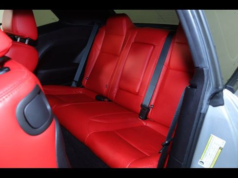 Used 2022 Dodge Challenger R/T w/ Driver Convenience Group image 12