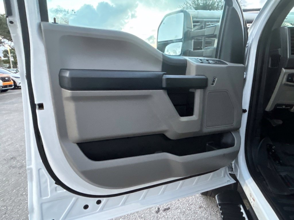 Used 2021 Ford F550 4x4 Crew Cab Super Duty image 34