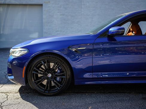 Used 2023 BMW M5 image 10