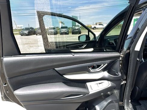 Used 2021 Subaru Ascent Limited AWD/4WD image 13