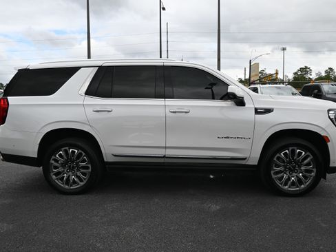 Used 2023 GMC Yukon Denali Ultimate image 13