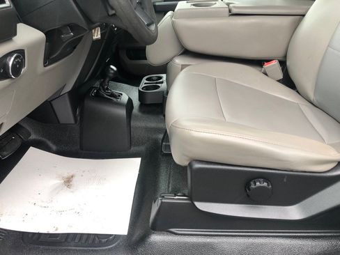 Used 2018 Ford F350 XL AWD/4WD image 25