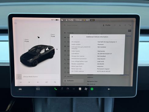 Used 2021 Tesla Model Y Long Range image 33