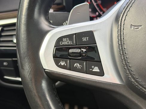 Used 2020 BMW 540i w/ M Sport Package image 31