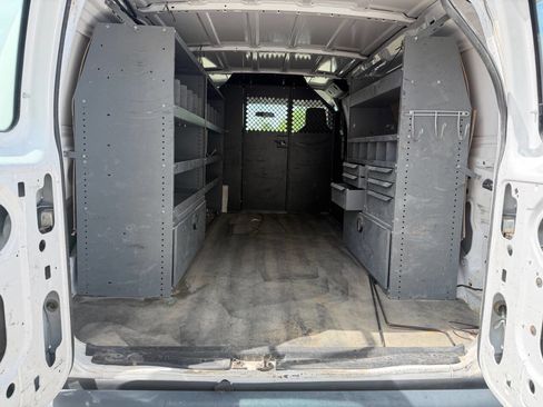 Used 2014 Ford E-150 and Econoline 150 RWD image 11