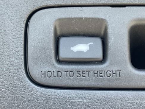 Used 2025 Honda CR-V EX-L image 28