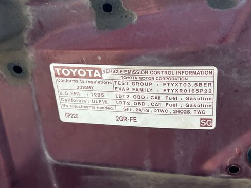 Used 2015 Toyota Highlander Limited FWD image 31