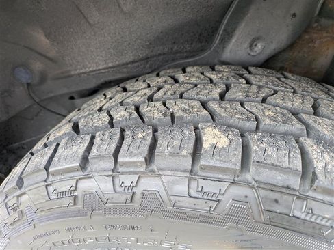 Used 2012 Ford Escape Limited AWD/4WD image 10