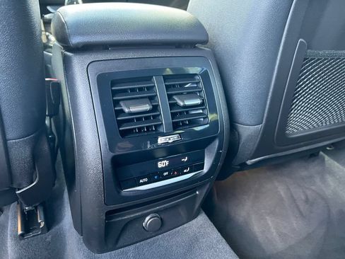 Used 2019 BMW X3 xDrive30i w/ Driving Assistance Package AWD/4WD image 30